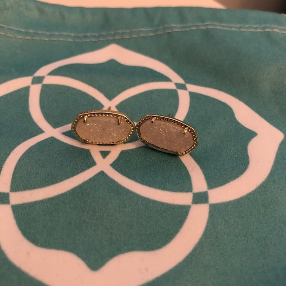 Kendra Scott Jewelry - Kendra Scott Ellie Drusy Gold Studs